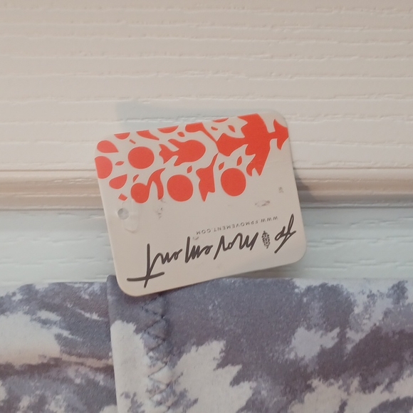 NWT Free People FP Movement Wave Rider Leggings / Twilight size S - Picture 7 of 11